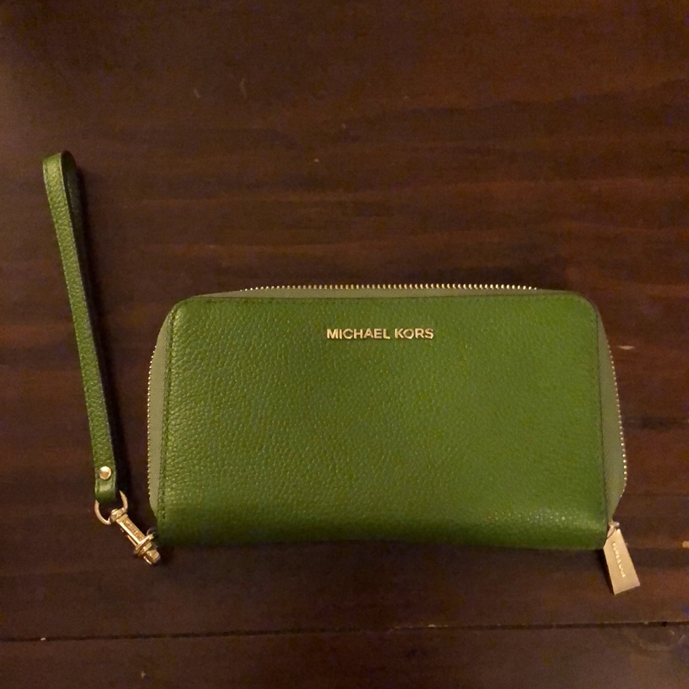 Michael Kors Wallet/Wristlet